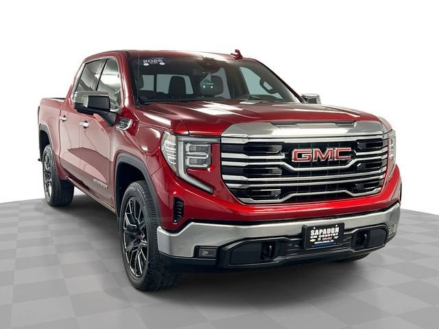 2025 GMC Sierra 4WD Crew Cab Short Box SLT's photo