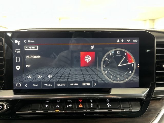 2023 GMC Sierra 1500 SLT - Photo 13