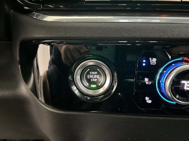 2023 GMC Sierra 1500 SLT - Photo 17