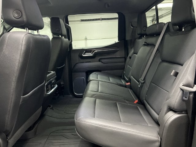 2023 GMC Sierra 1500 SLT - Photo 25