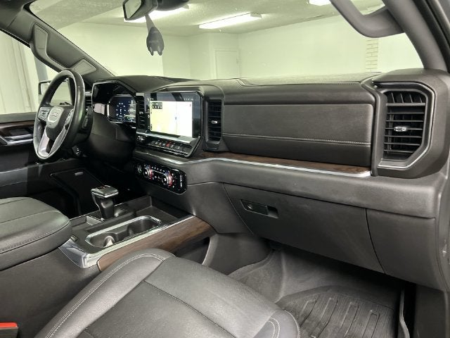2023 GMC Sierra 1500 SLT - Photo 29