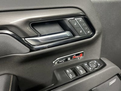 2025 GMC Sierra 1500 AT4