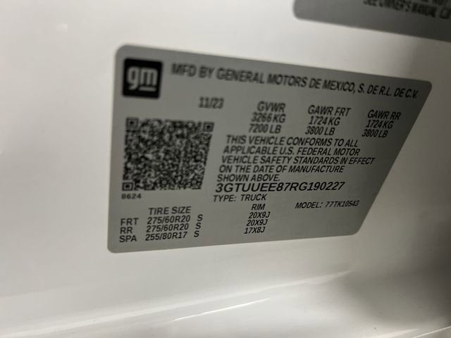 2024 GMC Sierra 1500 AT4