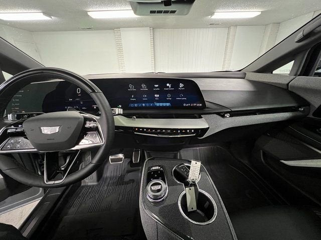 2025 Cadillac OPTIQ Sport 2