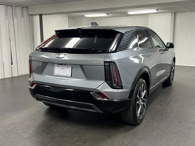 2025 Cadillac OPTIQ Sport 2