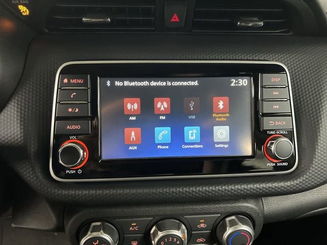2024 Nissan Kicks S Xtronic CVT