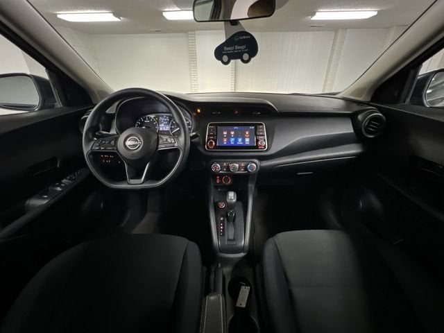 2024 Nissan Kicks S Xtronic CVT