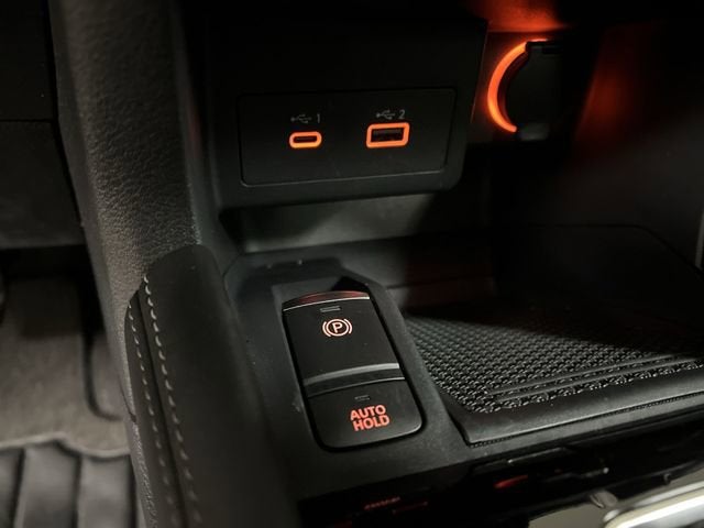 2023 Nissan Kicks SV Xtronic CVT