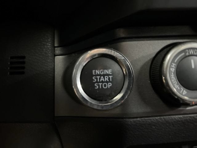 2022 Toyota Tacoma 4WD SR