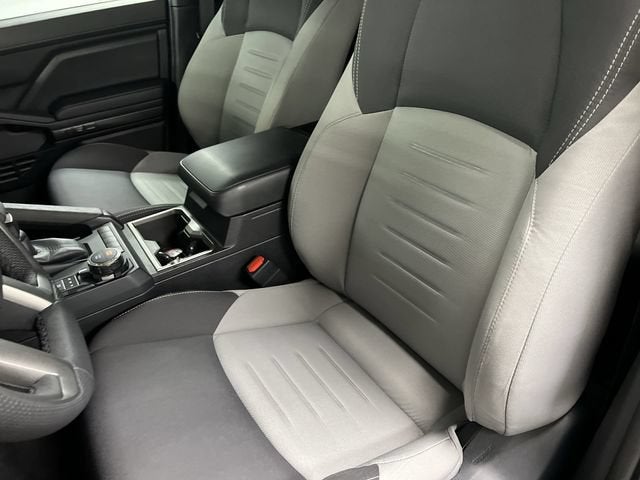 2026 Toyota Tacoma 4WD SR5