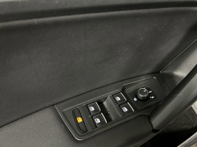 2019 Volkswagen Tiguan 2.0T SEL