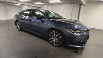 2019 Toyota Avalon Touring