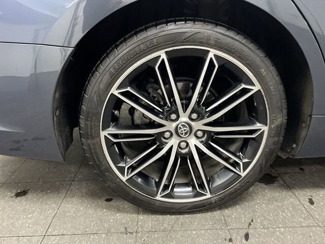 2019 Toyota Avalon Touring