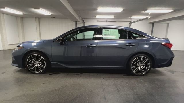 2019 Toyota Avalon Touring