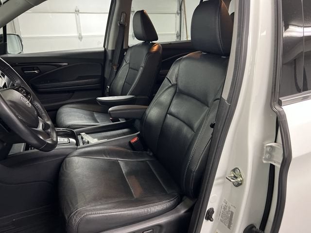 2020 Honda Pilot AWD Elite