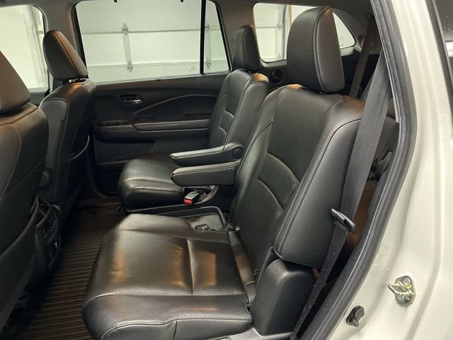 2020 Honda Pilot AWD Elite