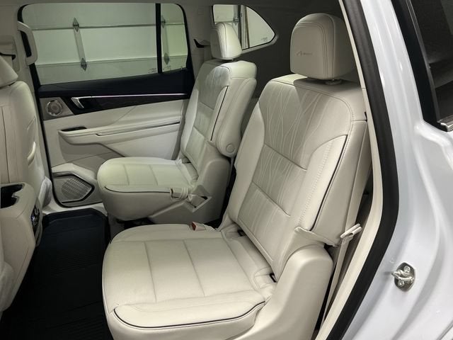 2027 Buick Enclave Avenir