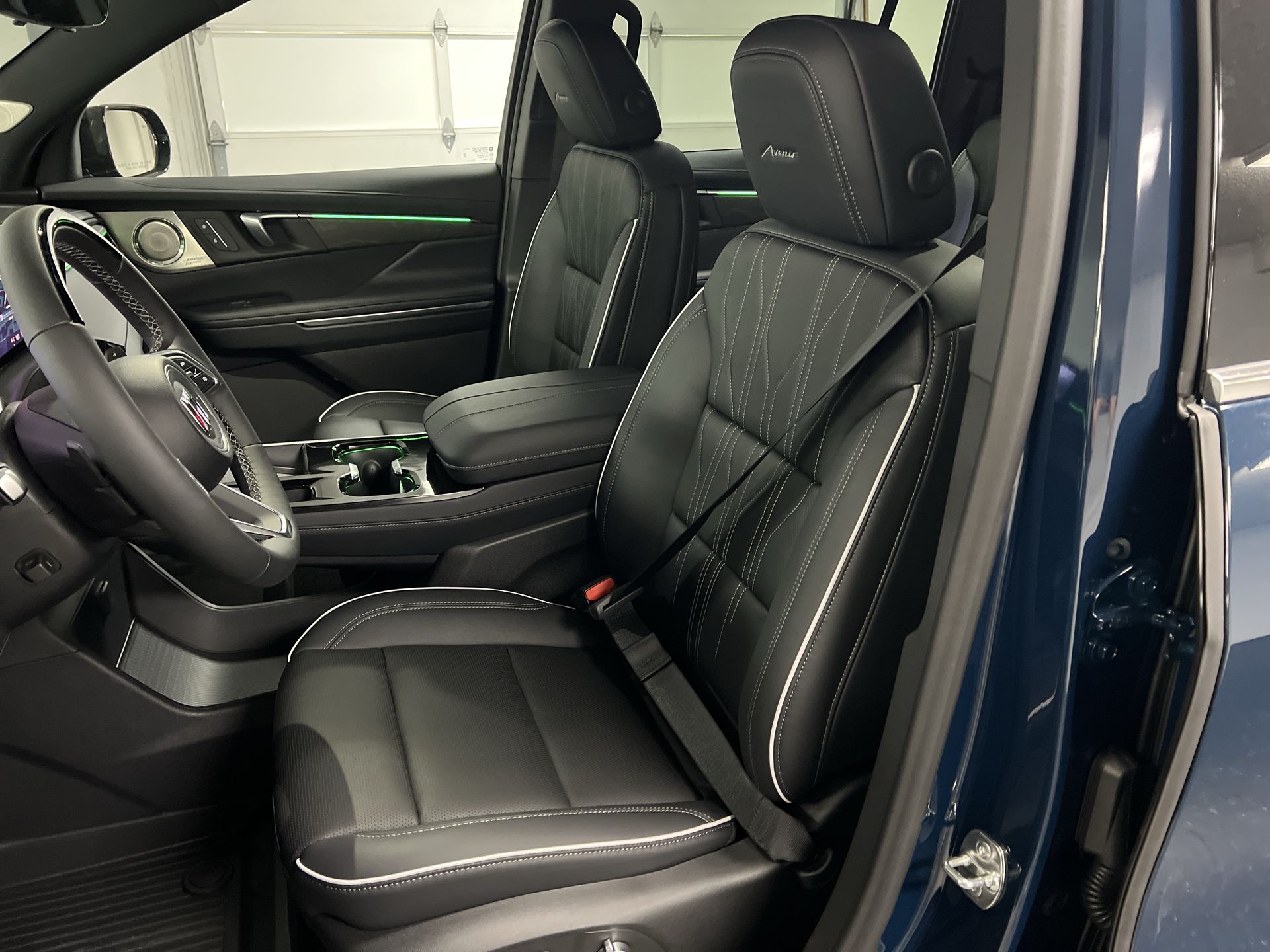 2027 Buick Enclave Avenir