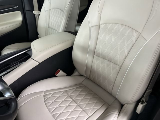 2022 Buick Enclave Avenir