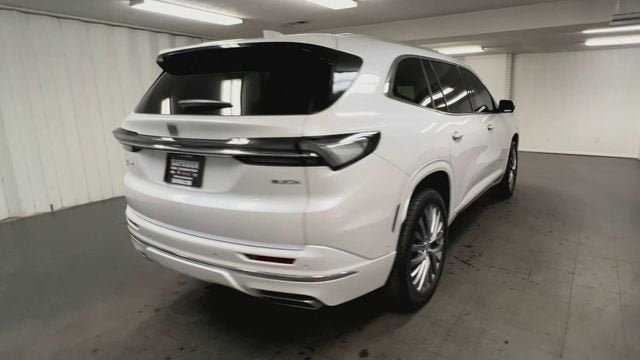 2025 Buick Enclave Avenir