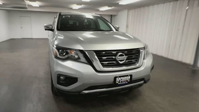 2020 Nissan Pathfinder SL