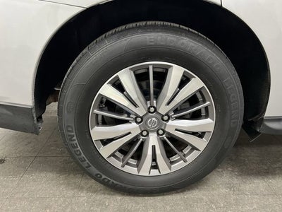 2020 Nissan Pathfinder SL