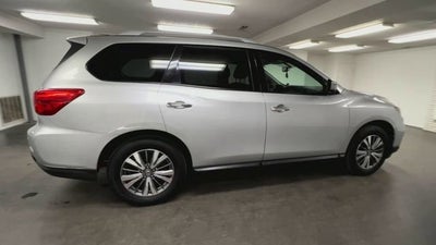 2020 Nissan Pathfinder SL