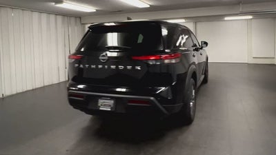 2024 Nissan Pathfinder S FWD