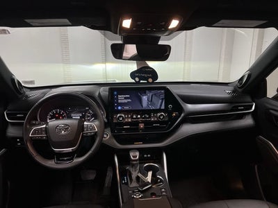 2024 Toyota Highlander XSE