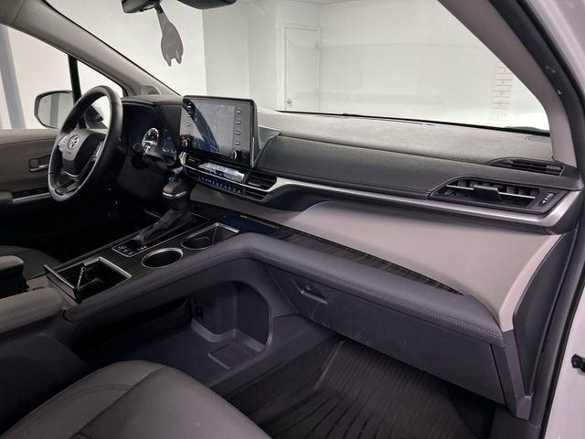 2024 Toyota Sienna Limited