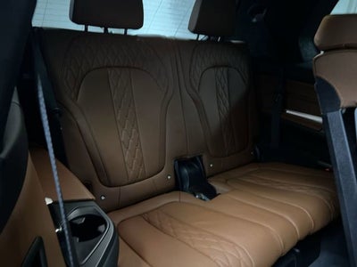 2024 BMW X7 M60i