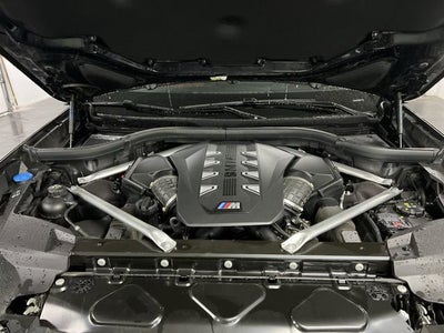 2024 BMW X7 M60i