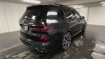 2024 BMW X7 M60i
