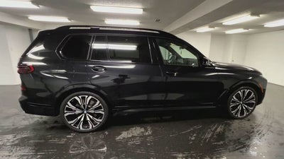 2024 BMW X7 M60i