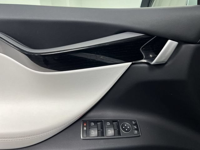 2020 Tesla Model X Long Range Plus Dual Motor All-Wheel Drive