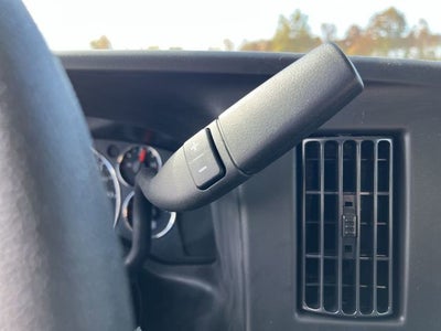 2025 GMC Savana Cutaway 3500 1WT