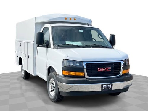 2025 GMC Savana Cutaway 3500 1WT