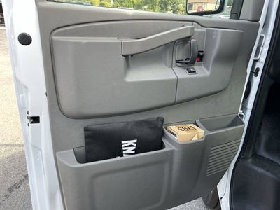 2025 GMC Savana Cutaway 3500 1WT