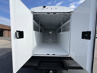 2025 GMC Savana Cutaway 3500 1WT