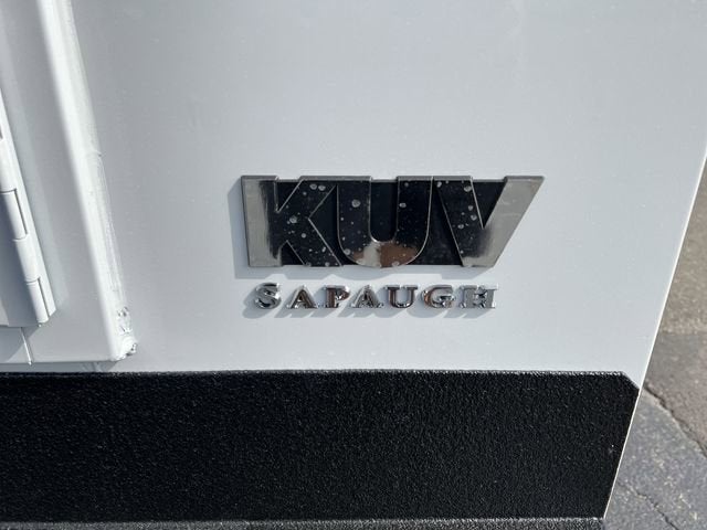 2025 GMC Savana Cutaway 3500 1WT