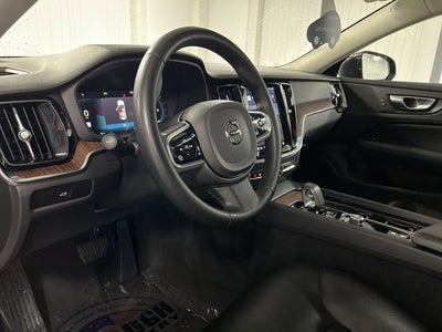 2024 Volvo S60 B5 Plus Dark Theme