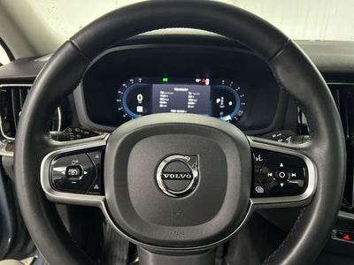 2024 Volvo S60 B5 Plus Dark Theme