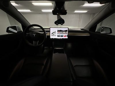 2022 Tesla Model Y Performance Dual Motor All-Wheel Drive