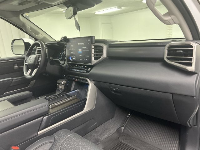 2023 Toyota Sequoia SR5