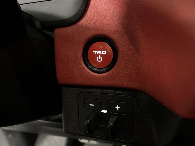 2025 Toyota Sequoia SR5