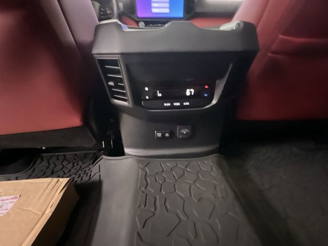 2025 Toyota Sequoia SR5