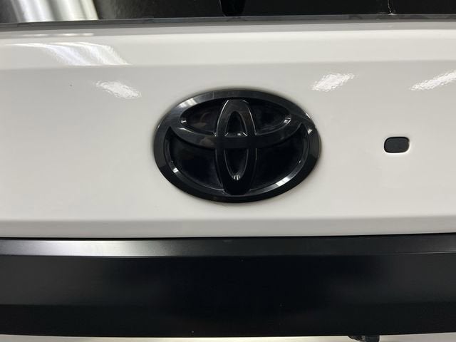 2025 Toyota Sequoia SR5