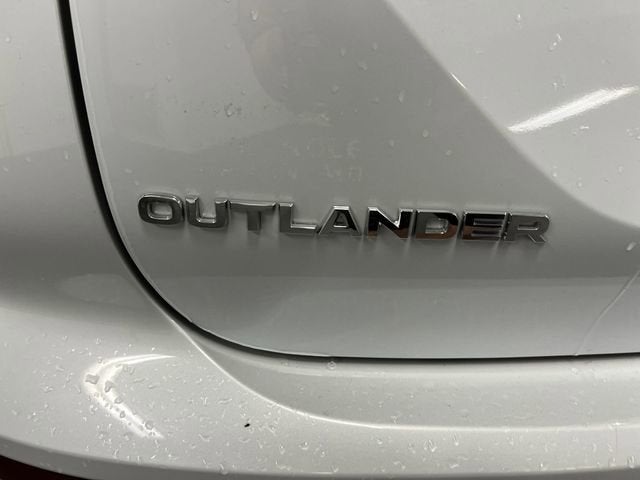 2025 Mitsubishi Outlander SEL - Photo 33