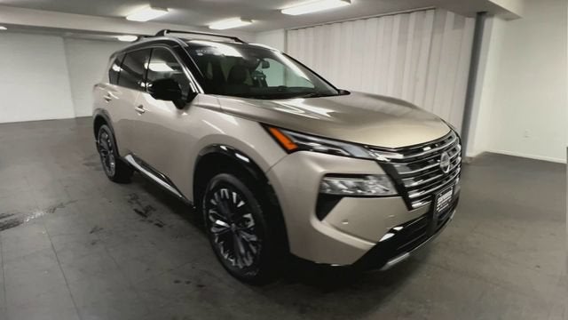 2025 Nissan Rogue Platinum FWD