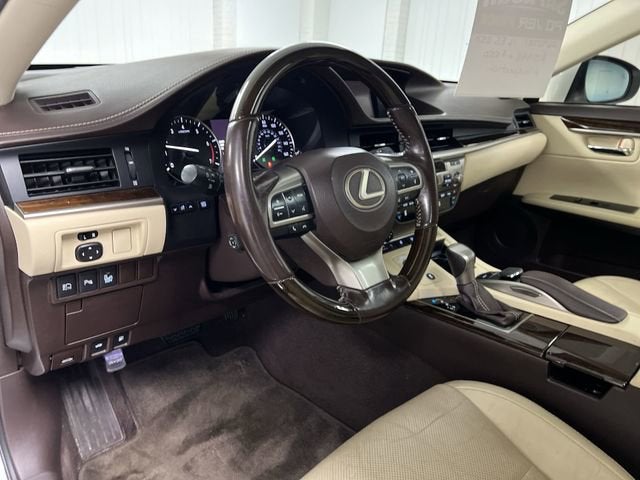 2016 Lexus ES 350 NA